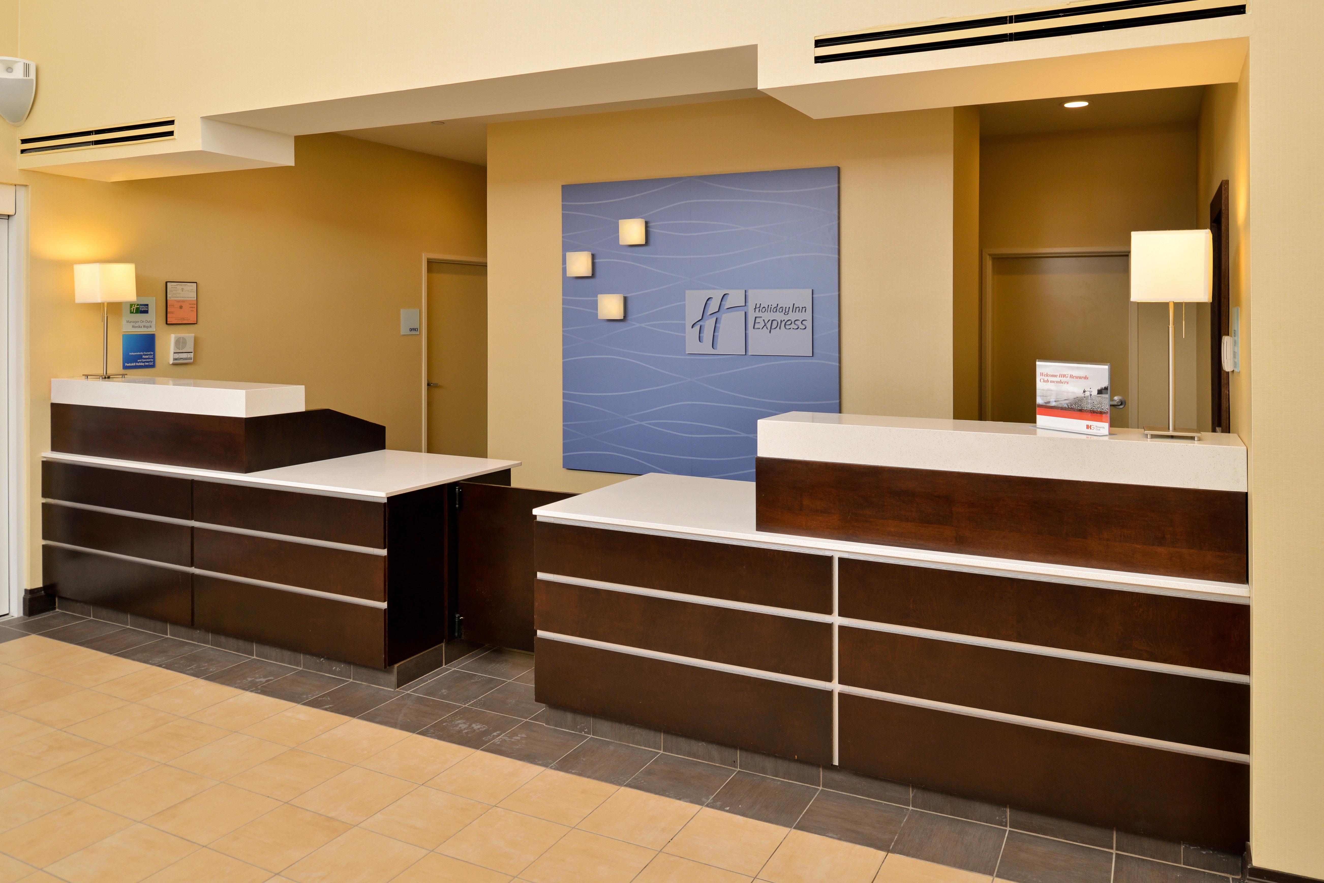 Holiday Inn Express & Suites Peekskill-Lower Hudson Valley By Ihg Екстер'єр фото